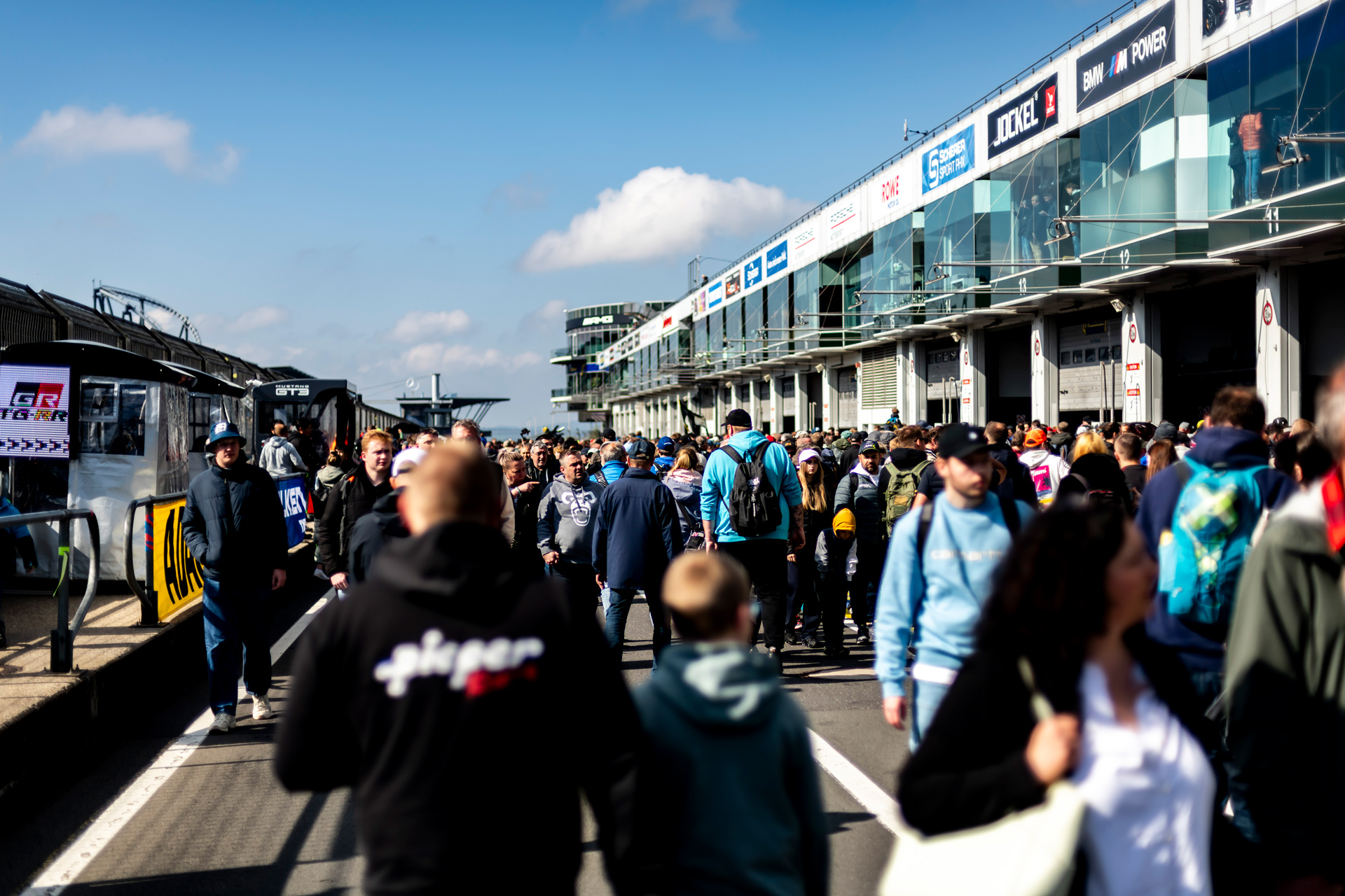 Adrian Rziczny – Rennfahrer in der NLS Nürburgring Langstrecken Serie 2025
